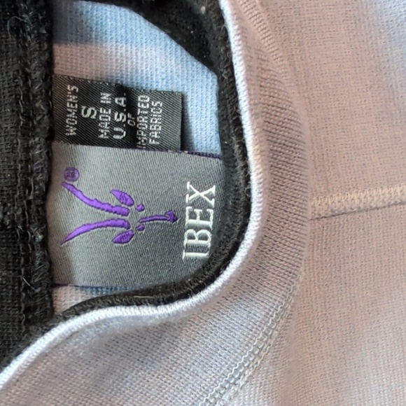 Ibex Mock Neck 100 Percent Merino Wool Women's Small Top - Picture 2 of 9